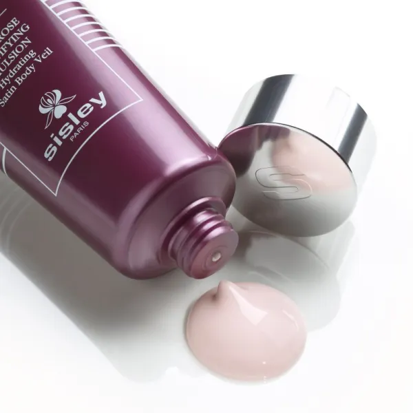 Sisley Black Rose Beautifying Emulsion hydratačná emulzia na telo 200 ml