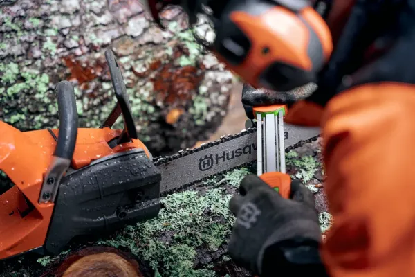 Husqvarna Ostriaci nástroj 2 v 1 Typ: SP11G - 1/4" mini 3,5 mm