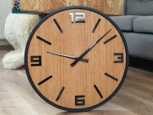 ModernClock Drevené nástenné hodiny Arabik 50 cm dub prírodný/čierny