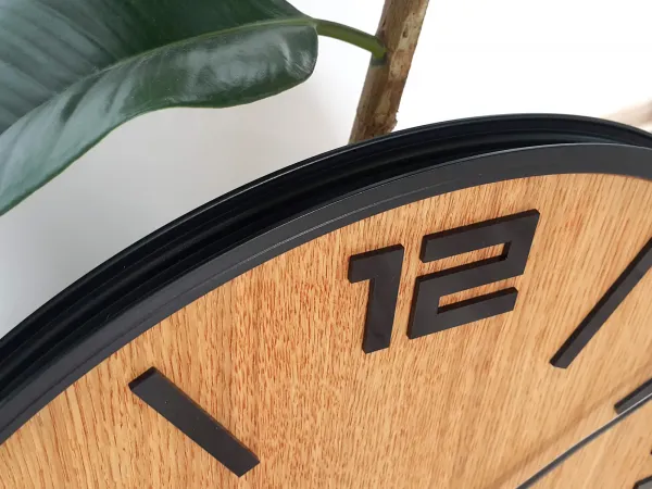 ModernClock Drevené nástenné hodiny Arabik 50 cm dub prírodný/čierny