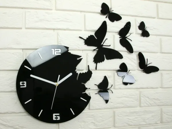 ModernClock Nástenné samolepiace hodiny Motýlie 60 cm čierne