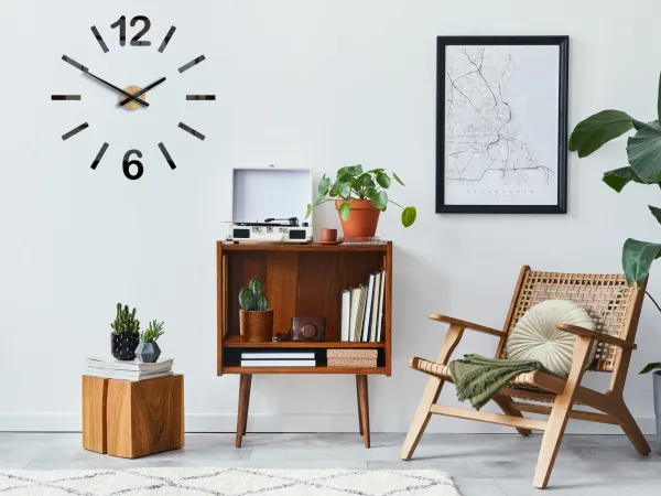 ModernClock Nástenné samolepiace hodiny Les 60 cm čierne