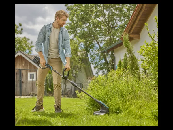 Gardena Aku zastrihávač PowerTrim 30/18 V P4A