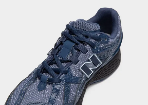 New Balance 1906