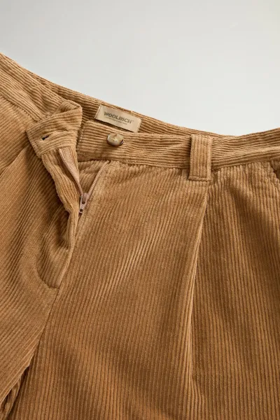 Nohavice Woolrich Corduroy Pant Cornstalk
