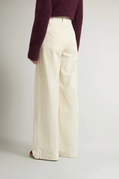 Nohavice Woolrich Corduroy Pant Milky Cream