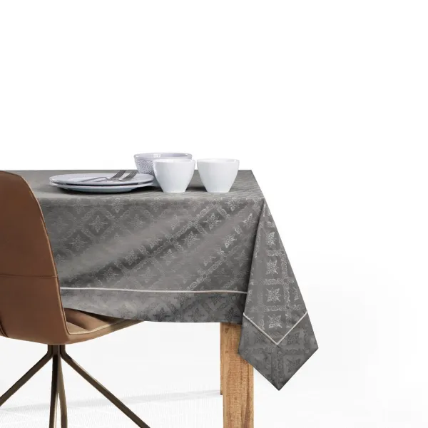 Obrus s manžetou DecoKing MAYA hnedý, veľkosť 140x340