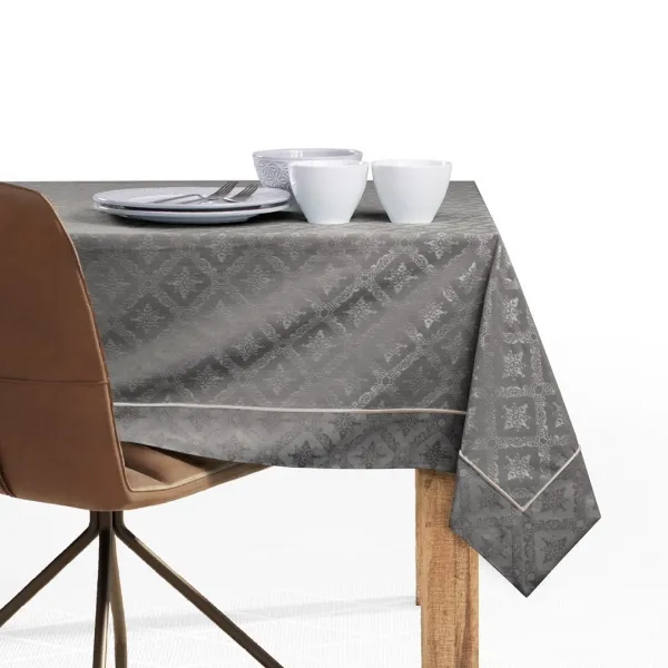 Obrus s manžetou DecoKing MAYA hnedý, veľkosť 140x340