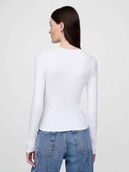 GAP Long Sleeve T-Shirt - Women's