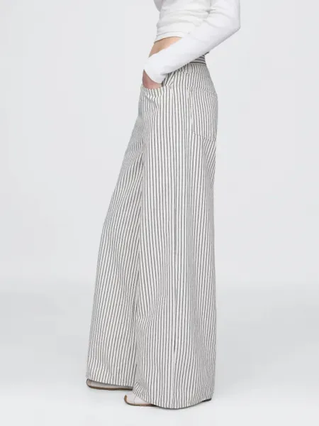 GAP Džínsy pre ženy  Stripe Baggy 744807-00 Veľkosť: 28LONG