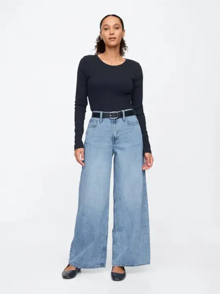 GAP Džínsy pre ženy  Baggy SuperSoft 713435-00 Veľkosť: 29LONG