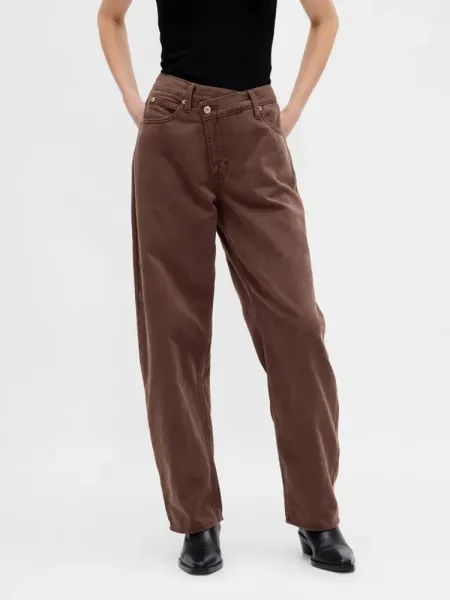 GAP Džínsy Barrel pre ženy  Crossover UltraSoft 815685-00 Veľkosť: 32LONG - predĺžená dĺžka