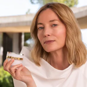 SISLEY SISLEYA ANTI -AGE FRESH GEL CREAM Omladzujúci krém 50 ML