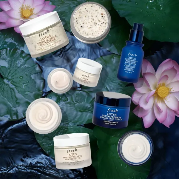 fresh Lotus Youth Preserve Moisturizer rozjasňujúci hydratačný krém proti starnutiu 50 ml