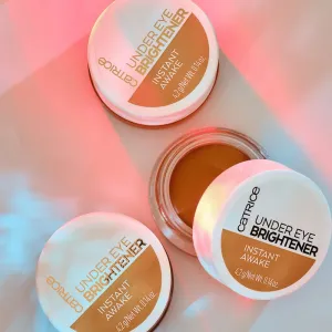 Catrice Under Eye Brightener rozjasňovač proti kruhom pod očami odtieň 030 Golden Toffee 4.2 g