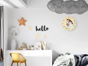 ModernClock Detské nástenné hodiny Ami Kôň biely 30 cm viacfarebné