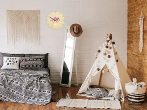 ModernClock Detské nástenné hodiny Ami Lama 30 cm viacfarebné