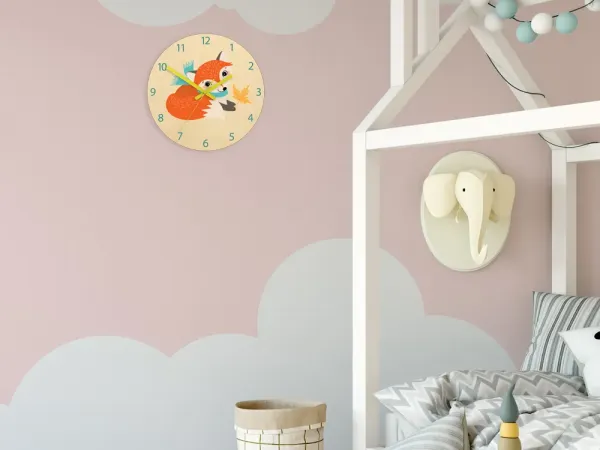 ModernClock Detské nástenné hodiny Ami Liška 30 cm viacfarebné