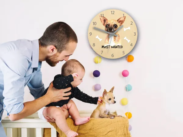 ModernClock Detské nástenné hodiny Ami Čivava 30 cm viacfarebné