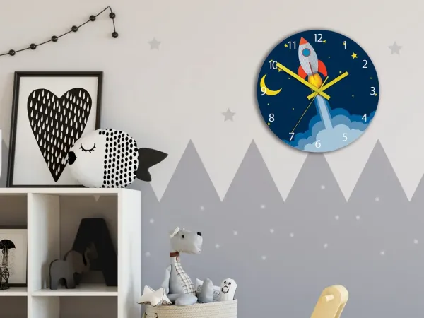 ModernClock Detské nástenné hodiny Raketa 30 cm viacfarebné