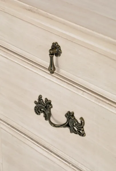 LivinHill Komoda Venezia 150 cm z masivu béžová