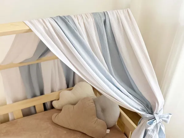 Mušelínová strieška na domčekovú posteľ PRUHOVANÁ Zvoľte farbu: Béžová, Zvoľte rozmer: 320 cm