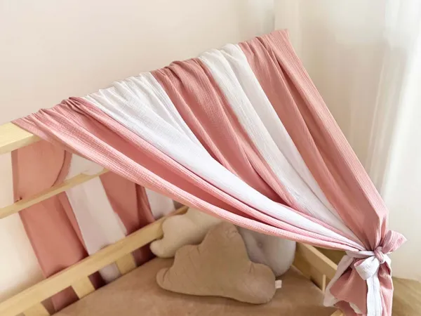 Mušelínová strieška na domčekovú posteľ PRUHOVANÁ Zvoľte farbu: Modrá, Zvoľte rozmer: 320 cm