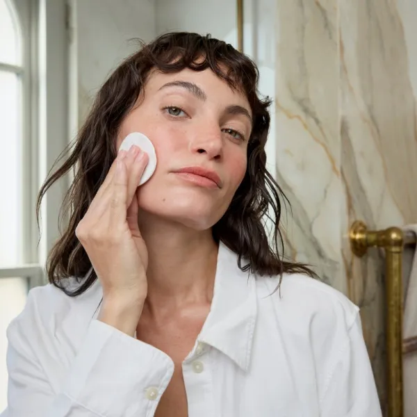 NIP+FAB Ceramide Fix 8% hydratačné pleťové mlieko s ceramidmi 125 ml