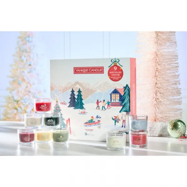 Yankee Candle Christmas Collection 9 Votive Candles darčeková sada