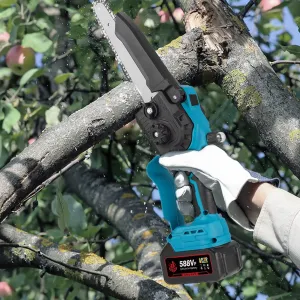 OneVan 8″ 20cm najvýkonnejšia v našej ponuke teleskopická píla s mazaním 2-v-1 s bezuhlíkovým motorom – dosah až 245CM Vhodná pre batériu MAKITA 18V 2 x reťaz