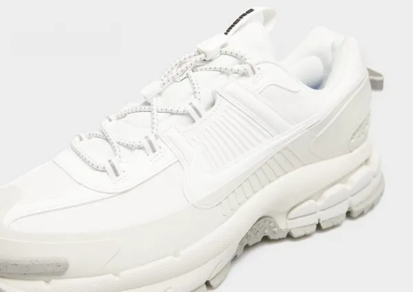 Nike Zoom Vomero Roam Syn
