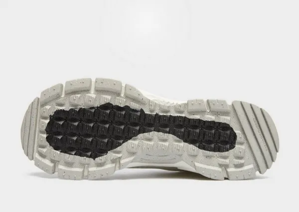 Nike Zoom Vomero Roam Syn