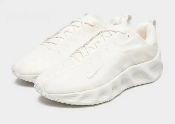 Nike Ava Rover