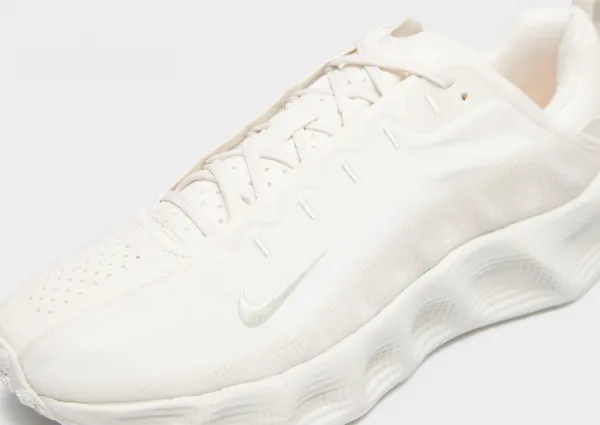 Nike Ava Rover
