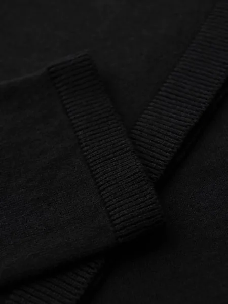 Elegantná pánska polokošeľa s dlhým rukávom čierna