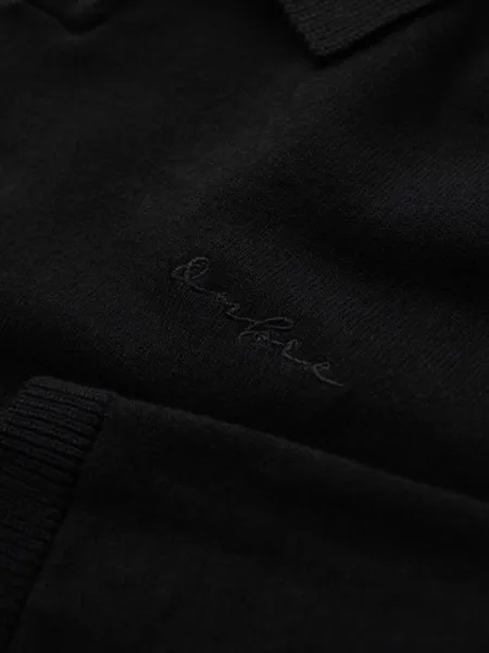 Elegantná pánska polokošeľa s dlhým rukávom čierna