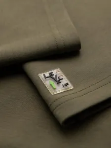 Klasické pánske tričko s krátkym rukávom olivové