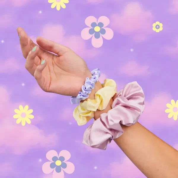 BrushArt Daisy Dreams Satin Scrunchies Set gumičky do vlasov 3 ks