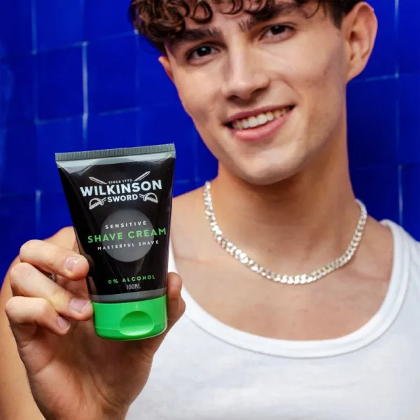 Wilkinson Sword Sensitive Shave Cream krém na holenie pre mužov 100 ml