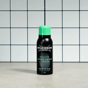 Wilkinson Sword Sensitive Shave Foam pena na holenie pre mužov 75 ml