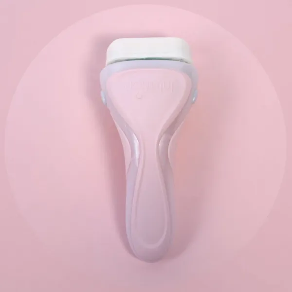 Wilkinson Sword Intuition 2in1 Ultra Moisture Razor holiaci strojček + náhradné hlavice 5 ks