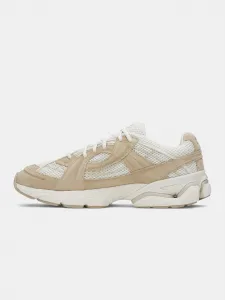 Unisex tenisky Under Armour UA Sola Suede-WHT