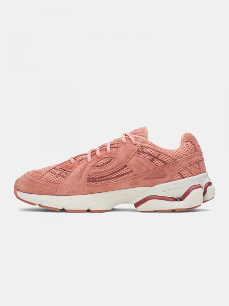 Unisex tenisky Under Armour UA Sola Suede-PNK