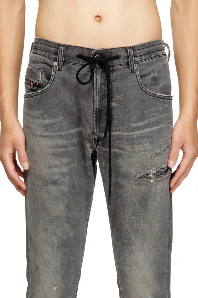 Džínsy Diesel 2032 D-Krooley-B Jogg Sweat Jeans Black