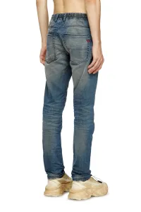 Džínsy Diesel 2032 D-Krooley-B Jogg Sweat Jeans Blue