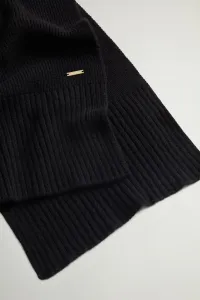 Šál Woolrich Pure Cashmere Ribbed Scarf Black