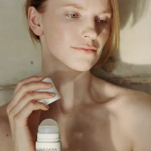 MÁDARA HERBAL guličkový dezodorant roll-on 50 ml