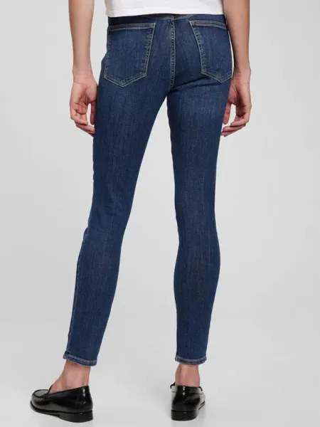 GAP Džínsy pre ženy  skinny high rise med 703490-00 Veľkosť: 26LONG - predĺžená dĺžka
