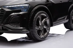Profitent Elektrické autíčko Audi RSQ8 Čierne