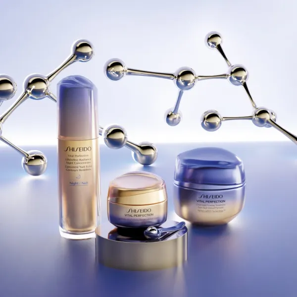 Shiseido Vital Perfection Uplifting & Firming Advanced Eye Cream liftingový očný krém 15 ml